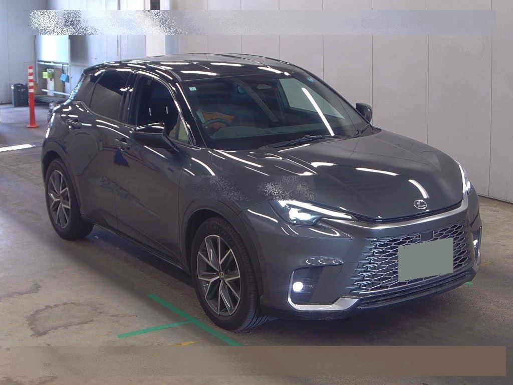 LEXUS LBX